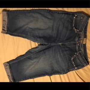 Earl Jean Crop with pocket embellishments Women’s Plus Size 18W